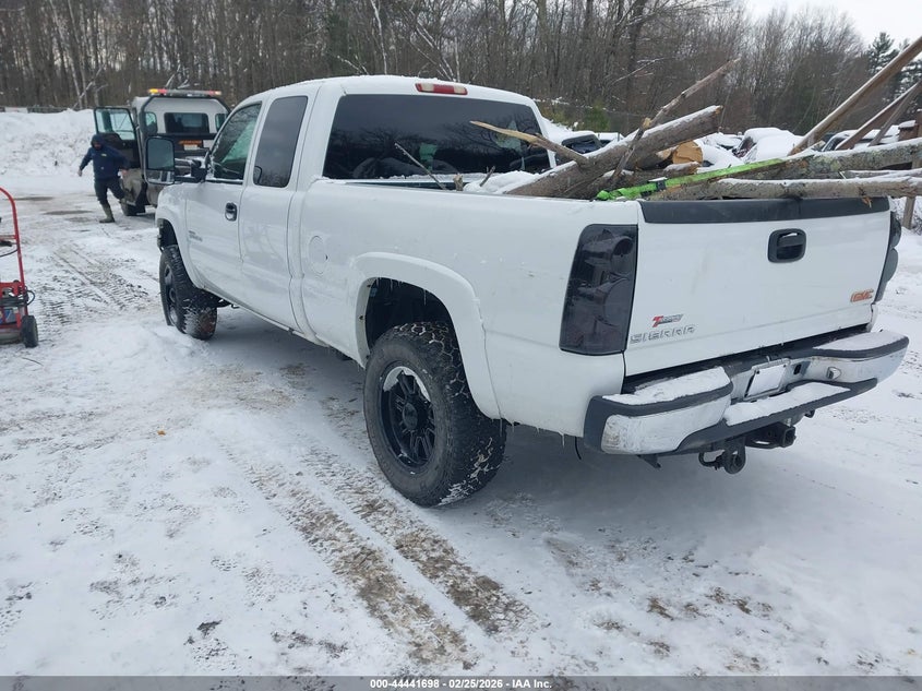 2003 GMC Sierra 2500Hd Sle