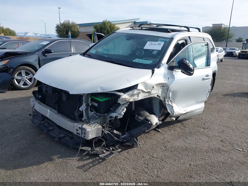 2015 Toyota Highlander Limited Platinum V6