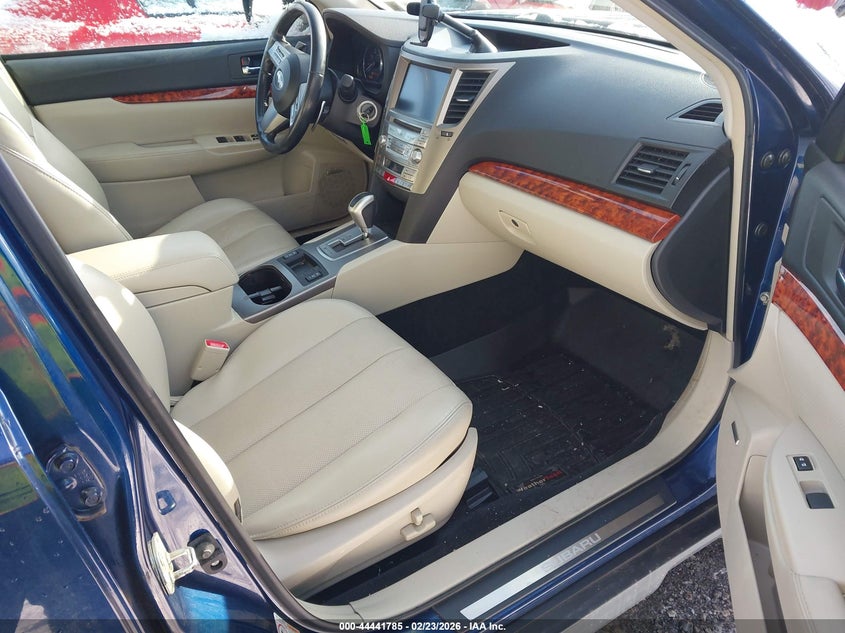 2011 Subaru Outback 2.5I Limited