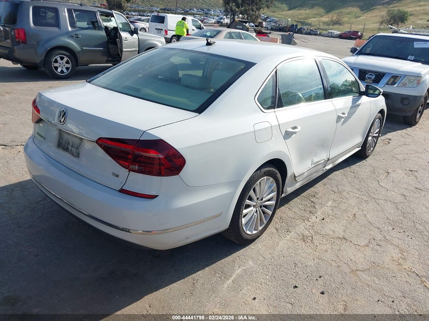 2017 Volkswagen Passat 1.8T Se