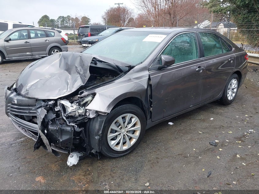 2015 Toyota Camry Le