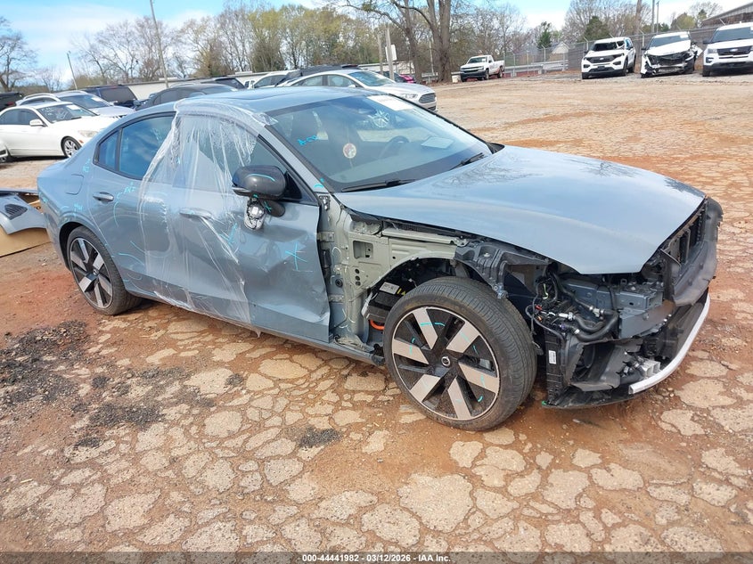 2024 Volvo S60 Recharge Plug-In Hybrid T8 Plus Dark Theme