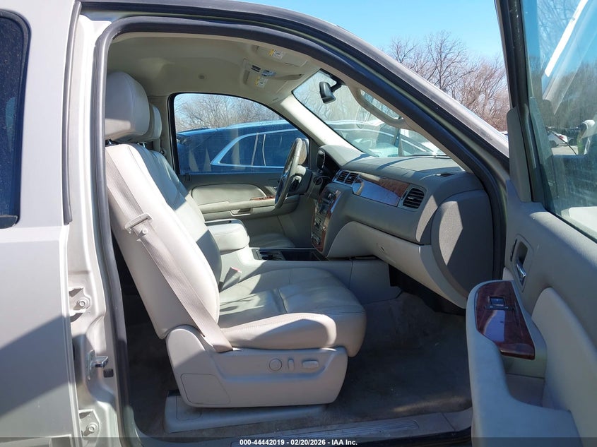 2007 Chevrolet Suburban 1500 Ltz