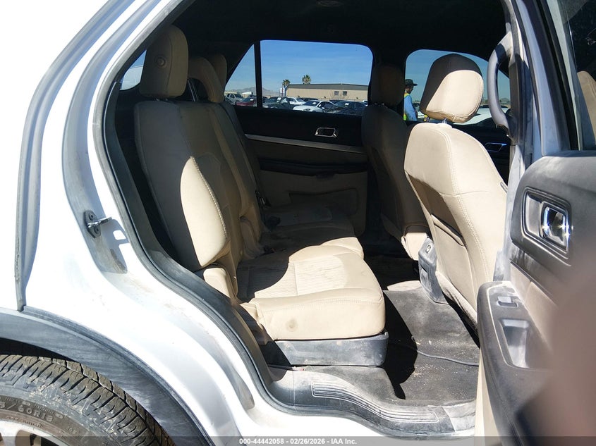 2017 Ford Explorer 3.5 white Lot 111044442058 Vin 1FM5K8B86HGC14930