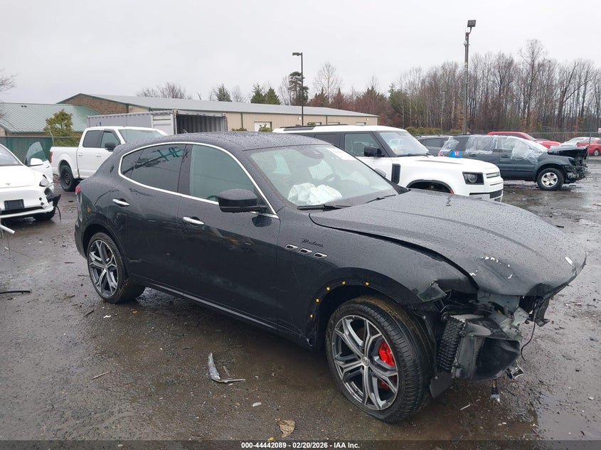 2023 Maserati Levante Modena