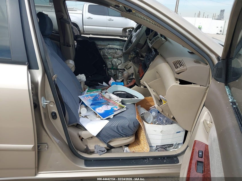 2004 Toyota Corolla Le