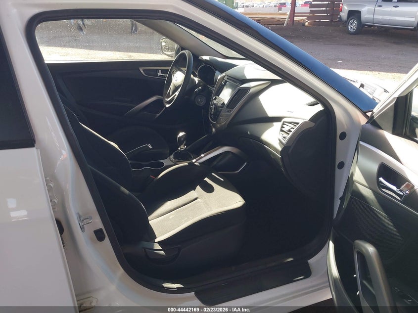 2016 Hyundai Veloster