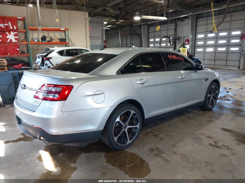 2015 Ford Taurus Sel
