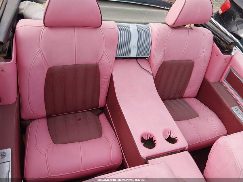 1968 Cadillac Deville VIN: 000000000F8156270 Lot: 44442248