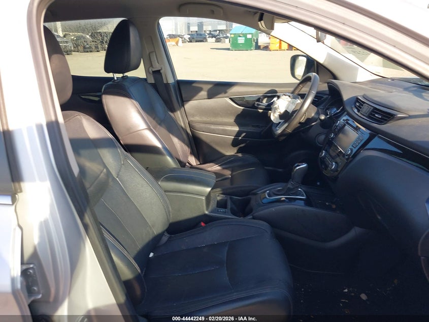 2017 Nissan Rogue Sport Sl