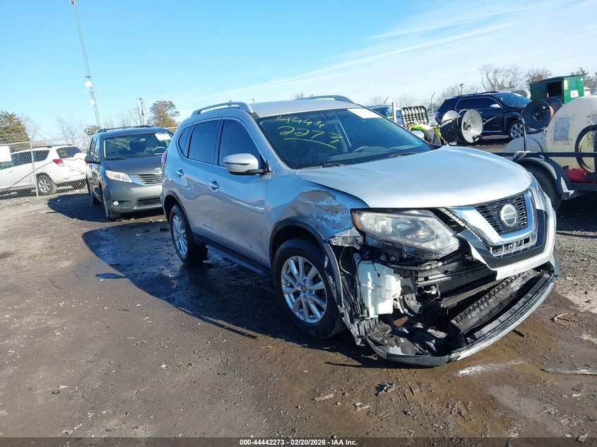 2018 Nissan Rogue Sv