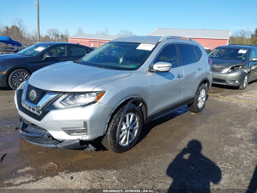 2018 Nissan Rogue Sv