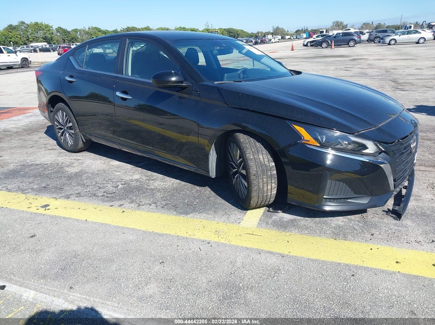 2023 Nissan Altima Sv Fwd
