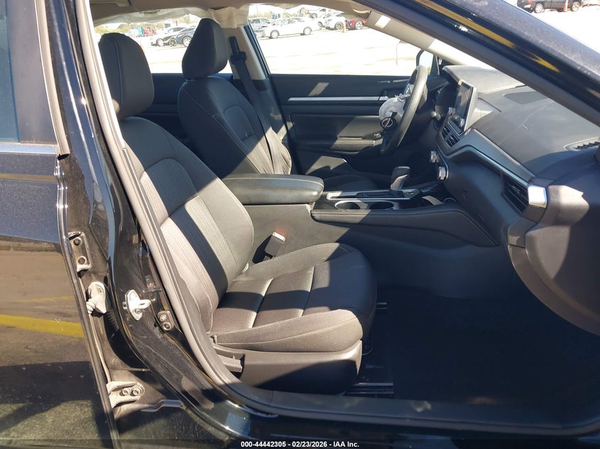 2023 Nissan Altima Sv Fwd