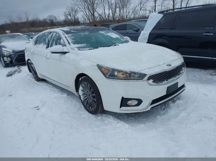 2017 Kia Cadenza Premium