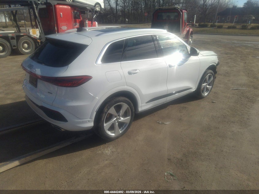 Vin: wa12aagu4s2077167, lot: 44939145, audi all-new q5 premium plus tfsi quattro s tronic 20254