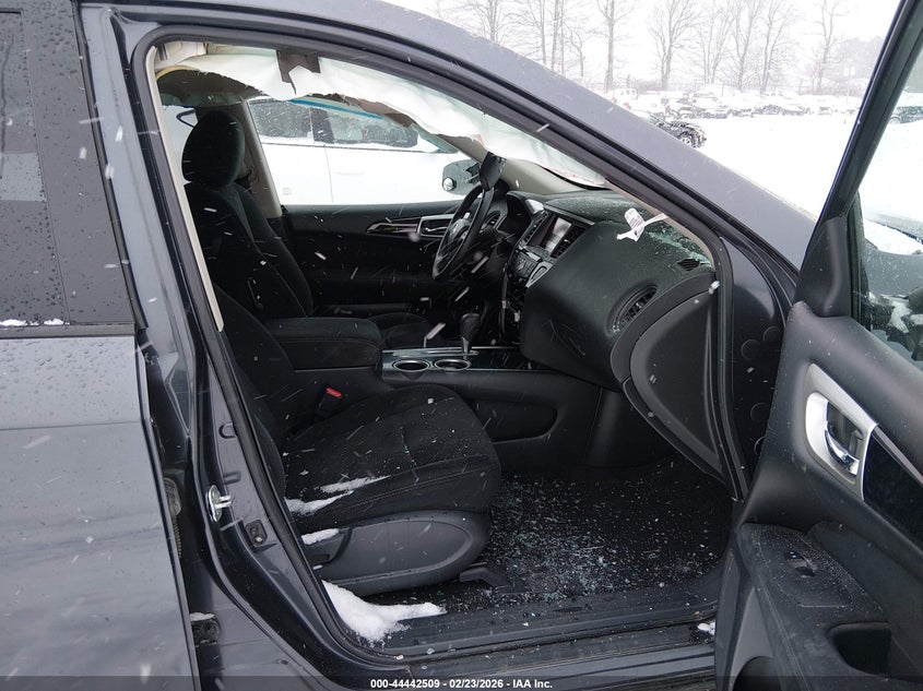 2014 Nissan Pathfinder S