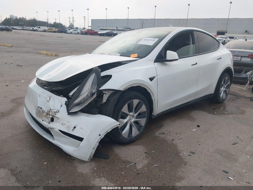 2021 Tesla Model Y Performance Dual Motor All-Wheel Drive/Standard Range Rear-Wheel Drive