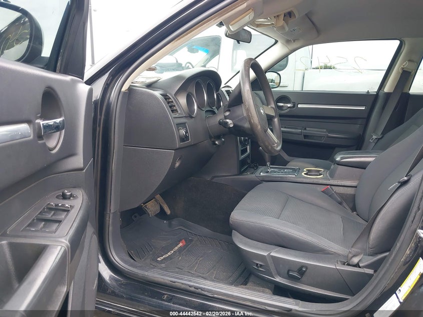 2010 Dodge Charger Sxt