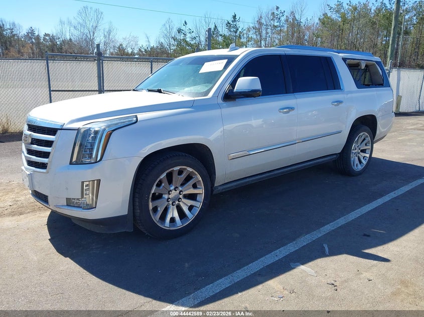 2016 CADILLAC ESCALADE ESV auction photo 2