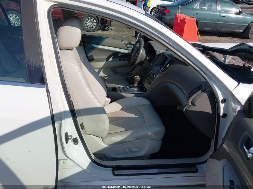 2010 Infiniti G37 Journey