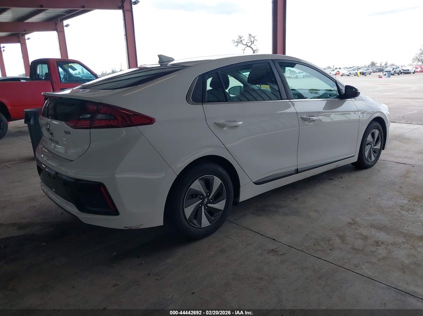 2017 Hyundai Ioniq Hybrid Sel