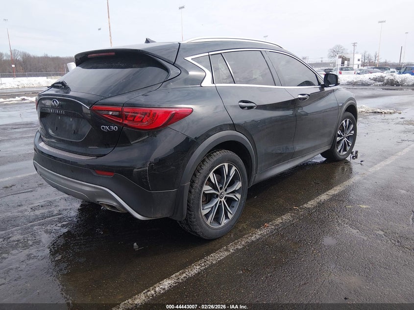 2017 Infiniti Qx30 Premium