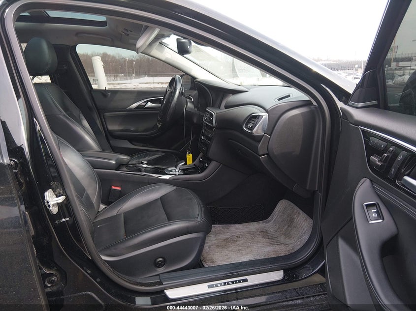 2017 Infiniti Qx30 Premium