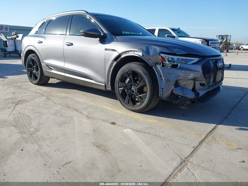 2021 Audi E-Tron Premium Quattro