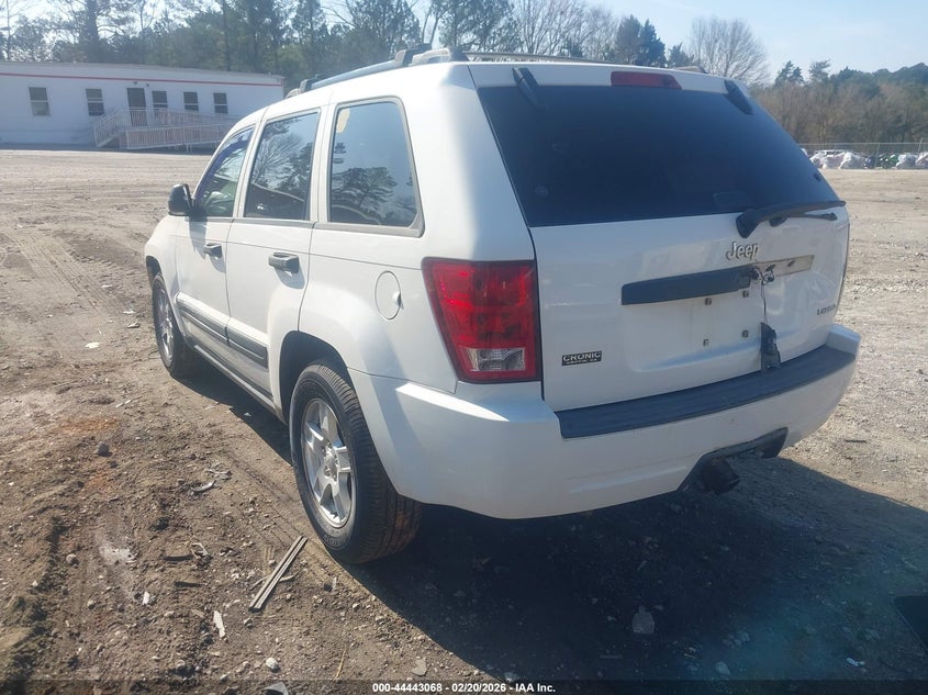 2005 Jeep Grand Cherokee Laredo