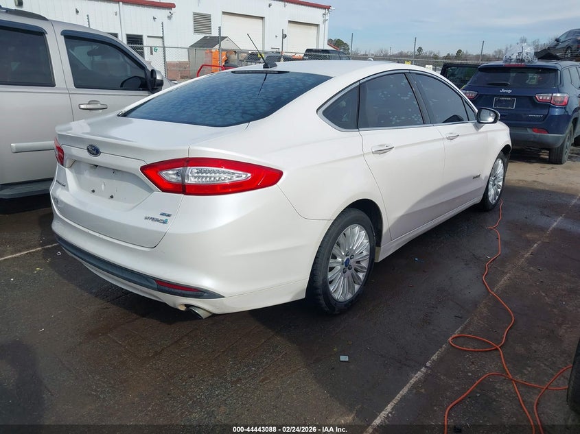 2014 Ford Fusion Hybrid Se