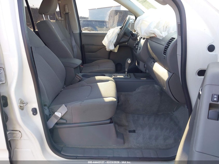 2018 Nissan Frontier Sv