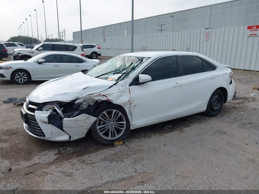 2016 Toyota Camry Se