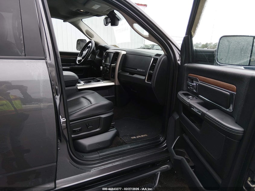 2015 Ram 1500 Laramie