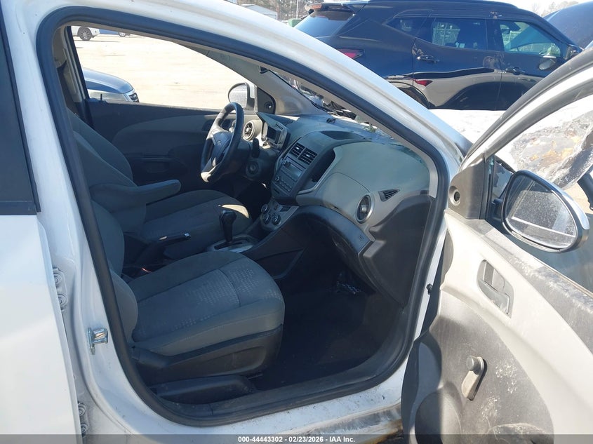 2016 Chevrolet Sonic Ls Auto