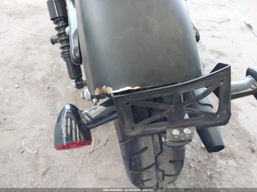 2020 Harley-Davidson Xl883 N VIN: 1HD4LE214LB405958 Lot: 44443383