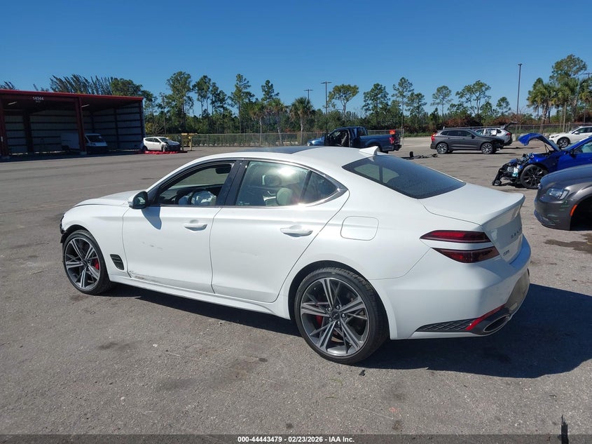 2025 Genesis G70 2.5T Rwd