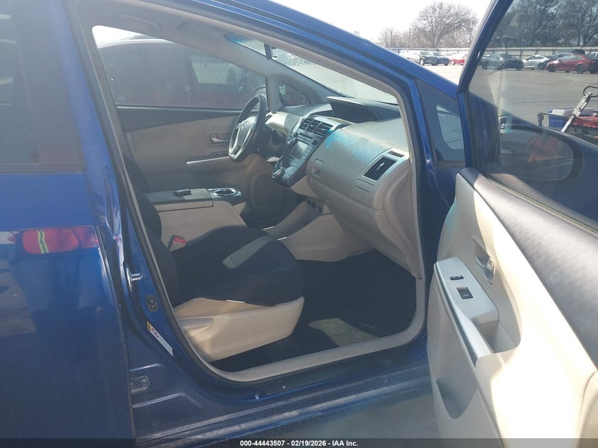 2013 Toyota Prius V Three