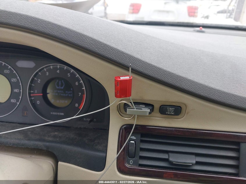 2008 Volvo Xc70 3.2 VIN: YV4BZ982X81011213 Lot: 44443511