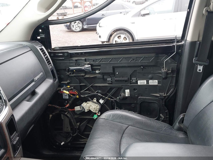 2013 Ram 1500 Laramie VIN: 1C6RR7NT7DS579000 Lot: 44443571