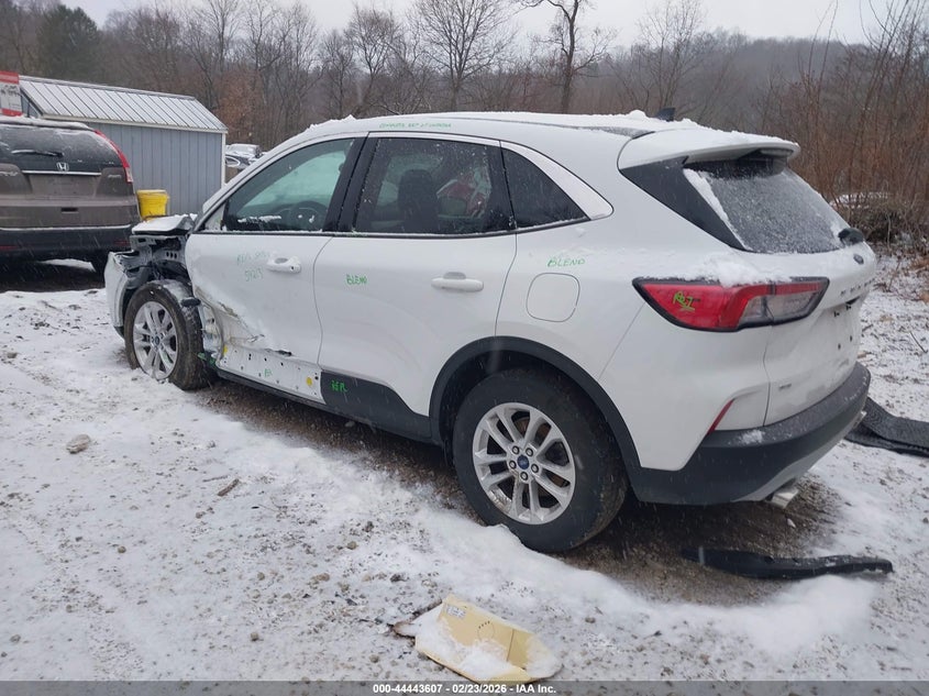 2020 Ford Escape Se