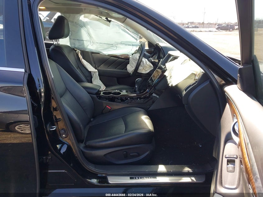 2016 Infiniti Q50 3.0T Premium