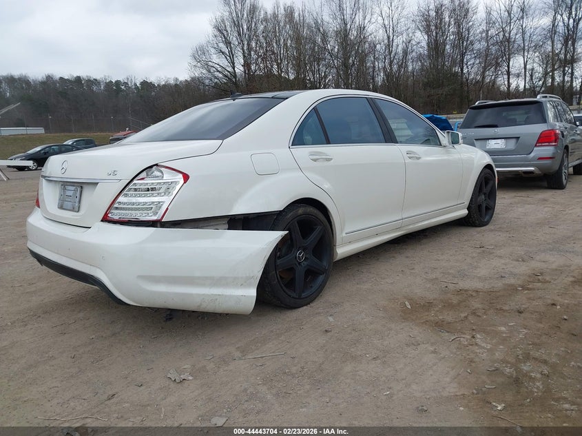 2010 Mercedes-Benz S 550