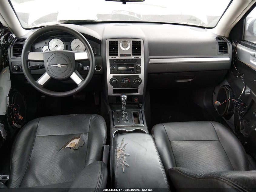 2010 Chrysler 300 Touring