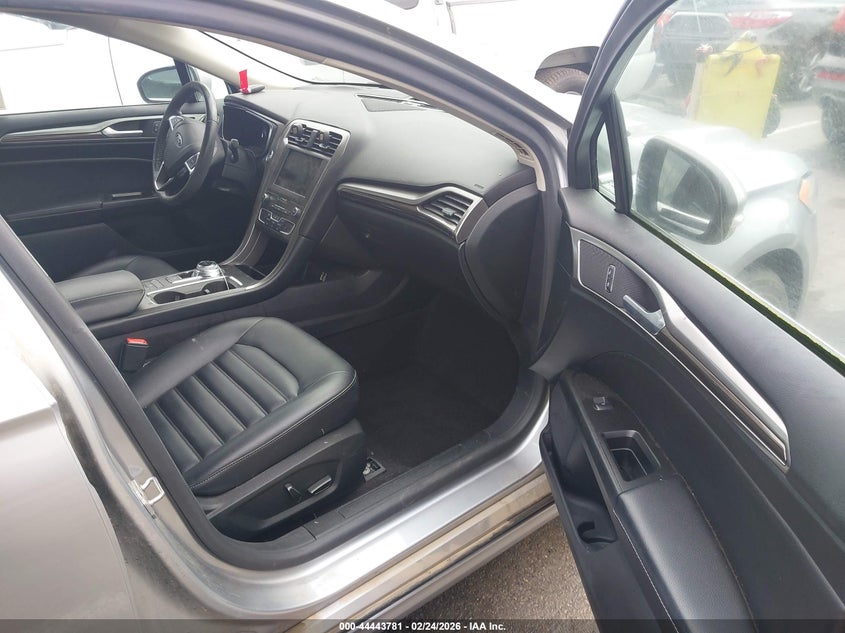 2020 Ford Fusion Sel