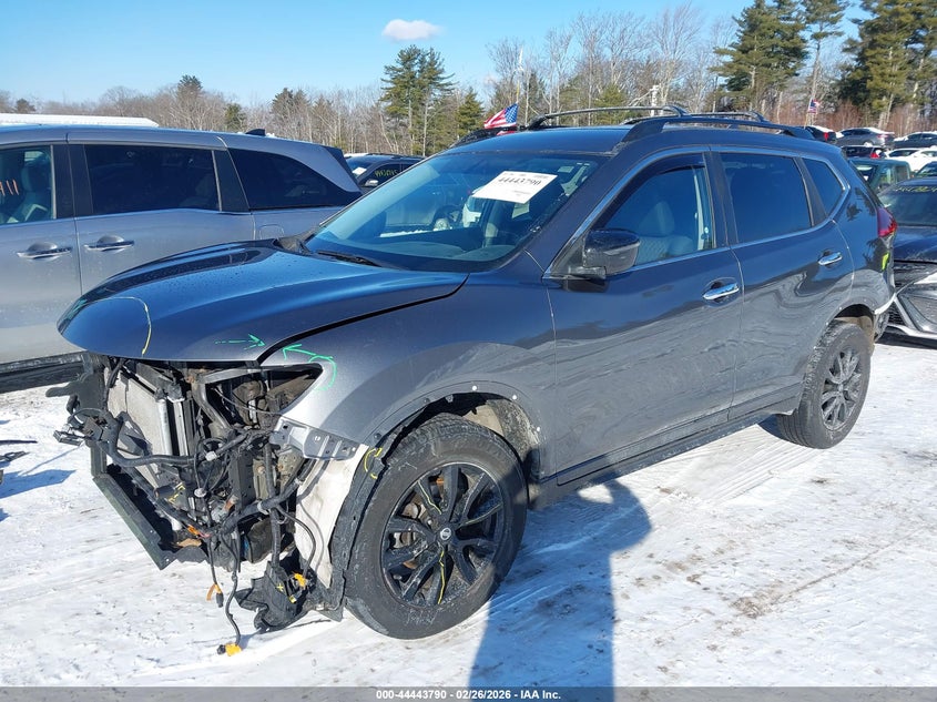 2018 Nissan Rogue Sv