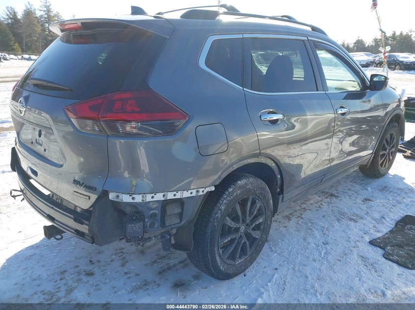 2018 Nissan Rogue Sv