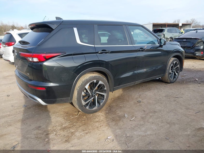 2023 Mitsubishi Outlander Se 2.5 2Wd