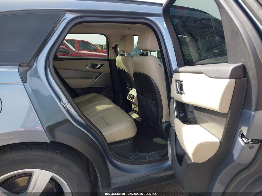 2018 Land Rover Range Rover Velar P380 S VIN: SALYB2RV4JA749900 Lot: 44443860