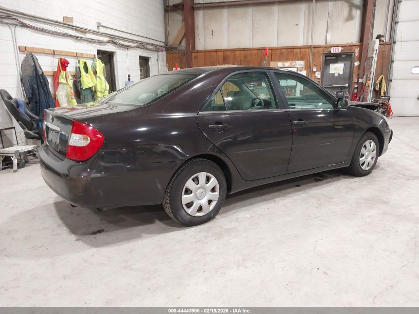 2004 Toyota Camry Le